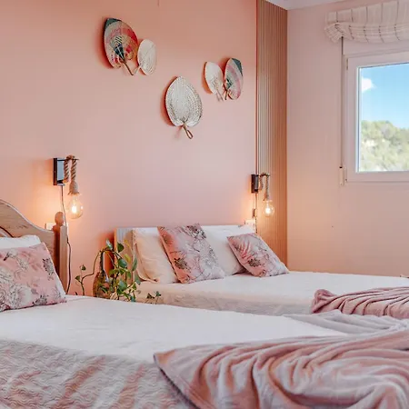 Ty Croeso-entire With Sea View