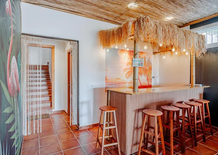 Ty Croeso-entire With Sea View Homestay